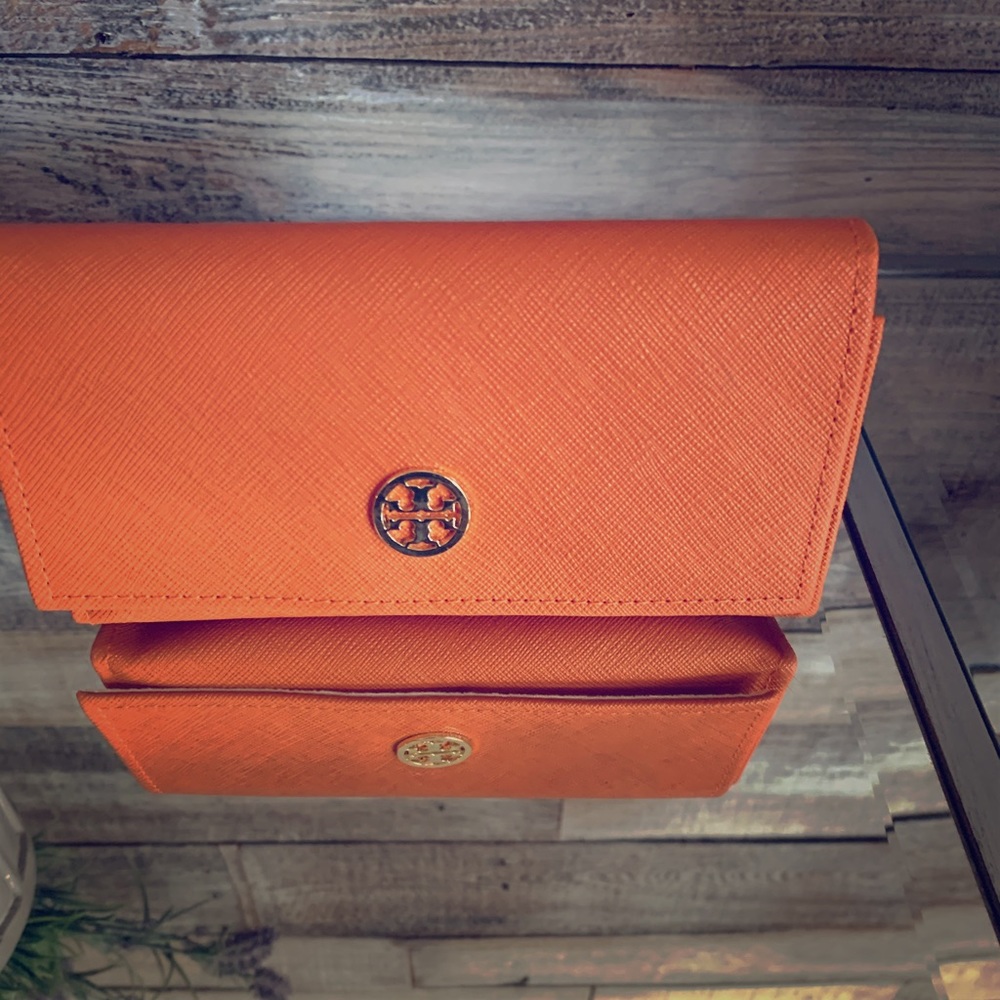 Tori Burch sunglasses case and bag
